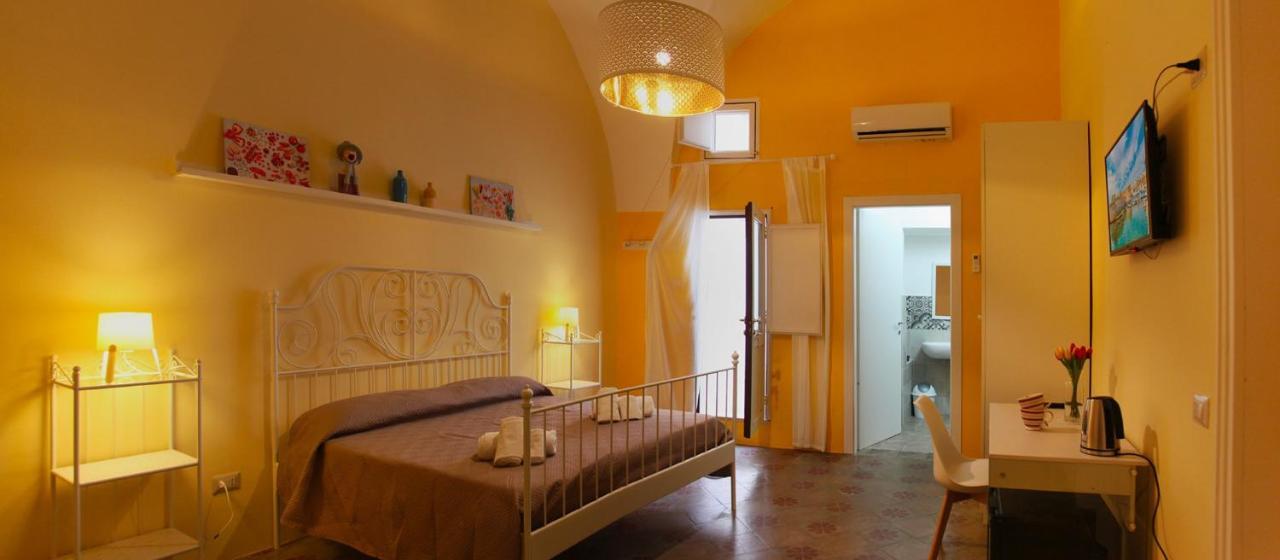 Vecchia Cantina - Le Camere Sannicola Luaran gambar